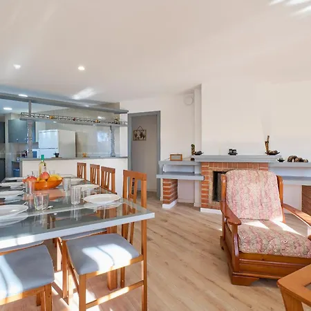 2 Tor-18 Dom wakacyjny